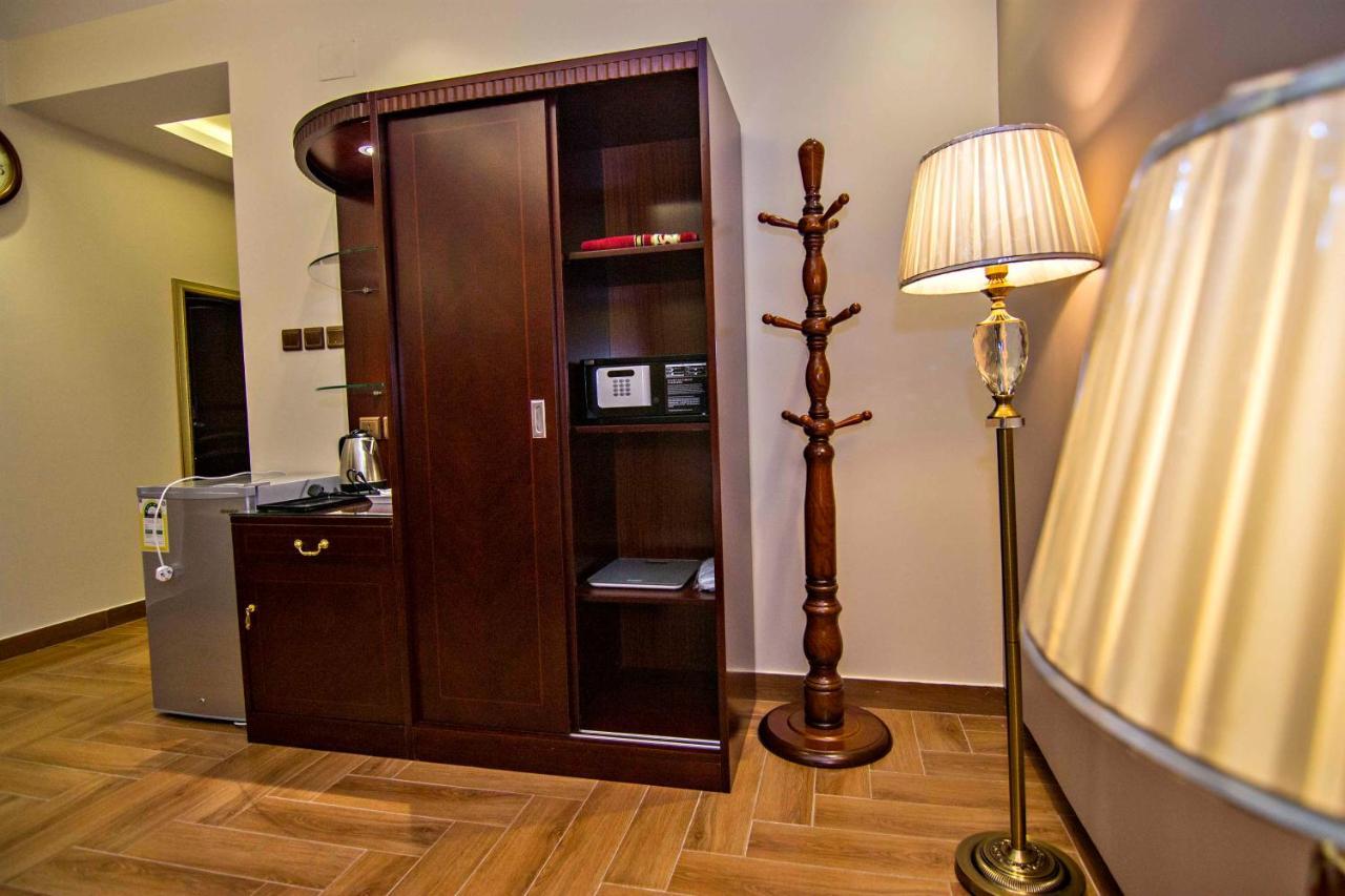 Dreams Houses Furnished Suites Табук Екстер'єр фото